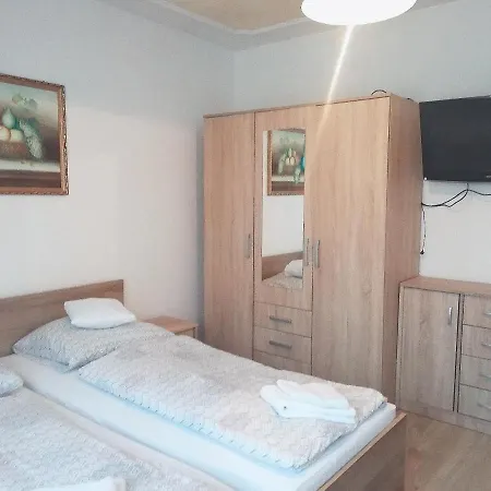 Szt.flórián Pensión